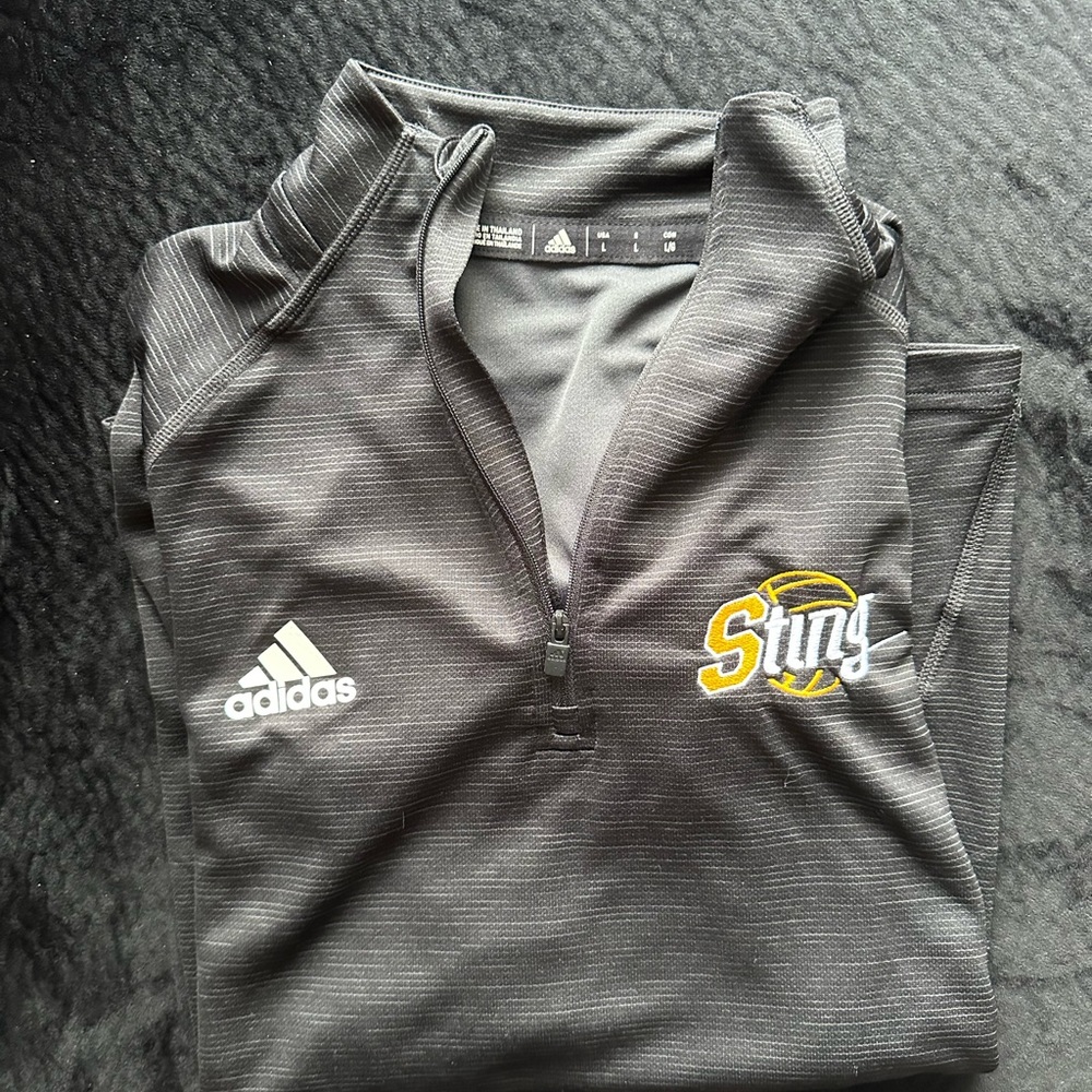 mke sting volleyball quarter zip